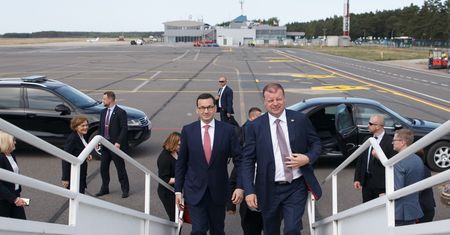 Nietypowe spotkanie Morawieckiego z premierem Litwy. "Przywrócimy nasze stosunki na dawny poziom"