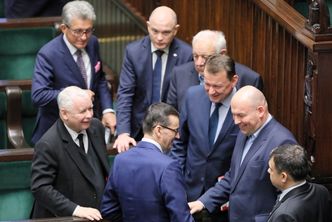 Zakaz handlu, lex Żabka, marki własne, podatek. PiS kontra handel