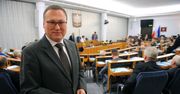 Milioner Bierecki. Senator PiS ma gigantyczne oszczędności i... fiata 126 p