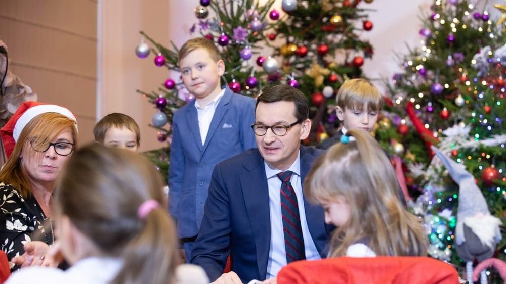 Mateusz Morawiecki powołał w czwartek Radę Rodziny