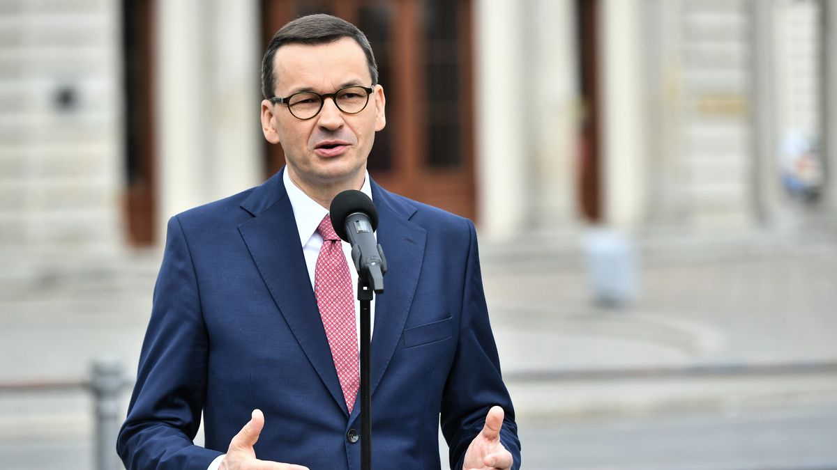 Premier Mateusz Morawiecki w piątek był m.in. we Wrocławiu, gdzie ogłosił przywrócenie połączeń kolejowych na Dworcu Świebodzkim