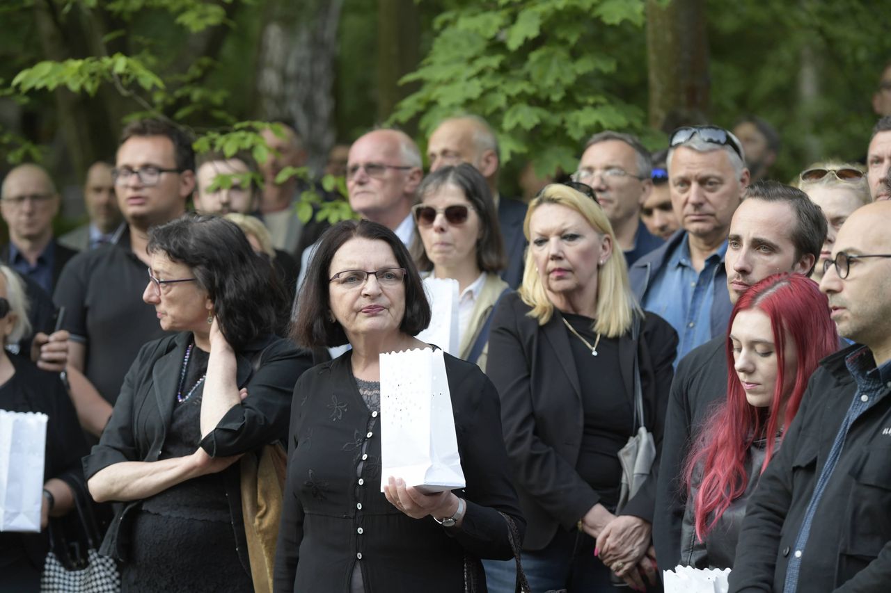 Wdowa po Arkadiuszu Rybickim nie chciała ekshumacji. "Córka bardzo dramatycznie to znosi"