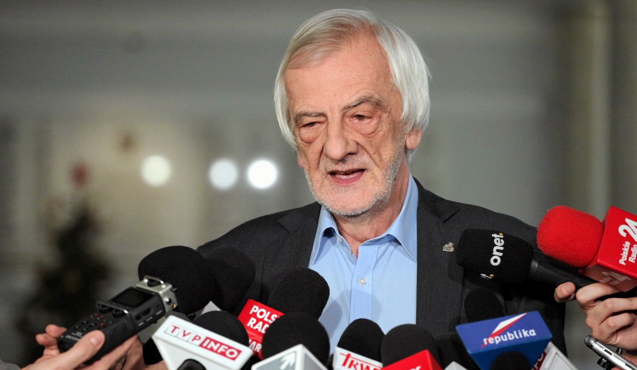 Ryszard Terlecki dostał pytanie o reformę sądownictwa. "Kto to jeszcze się tym interesuje?"