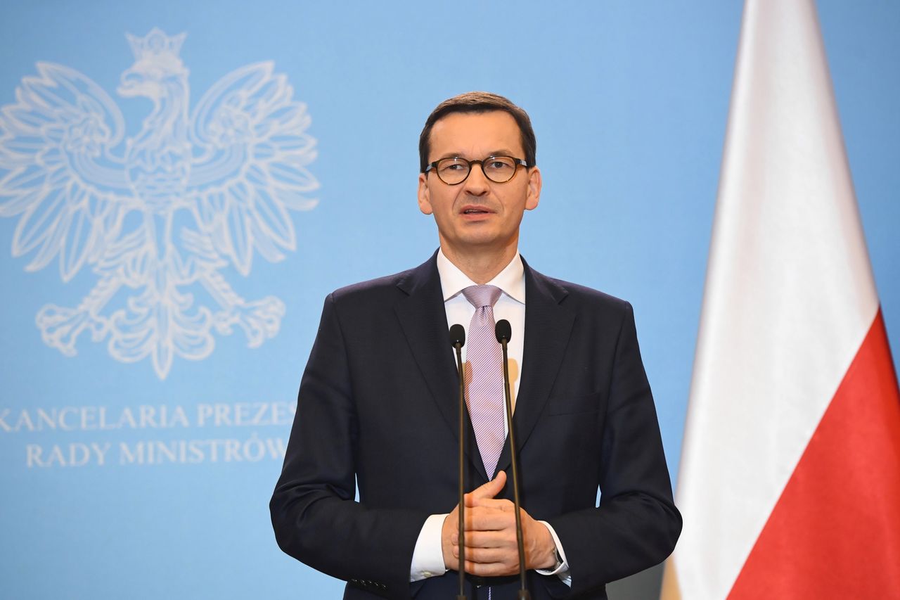 Nowy sondaż. Polacy są zadowoleni z premiera Mateusza Morawieckiego i jego rządu