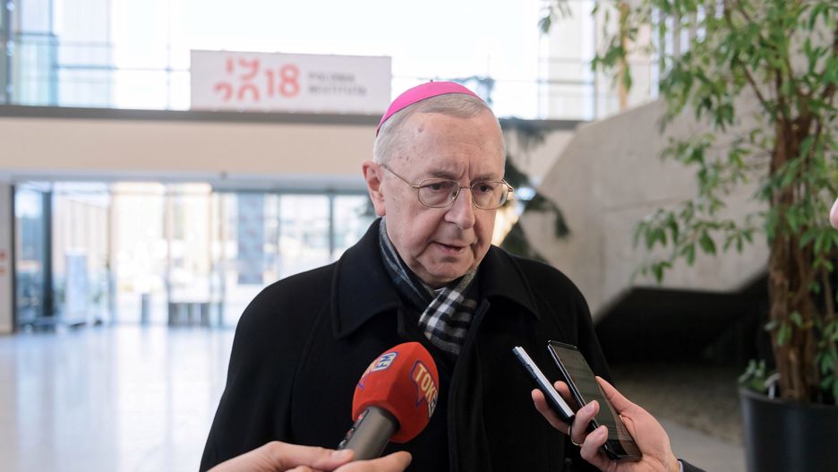 Abp. Stanisław Gądecki apeluje o pomoc Francuzom