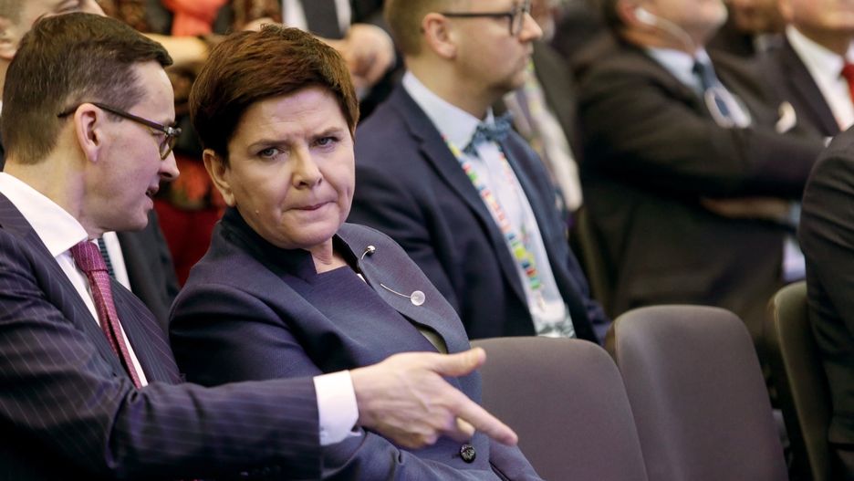 Minister finansów Mateusz Morawiecki i premier Beata Szydło