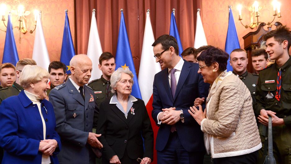Premier Mateusz Morawiecki z Sprawiedliwymi Wśród Narodów Świata