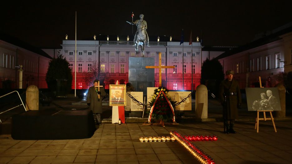 Warszawa. Rocznica smoleńska 