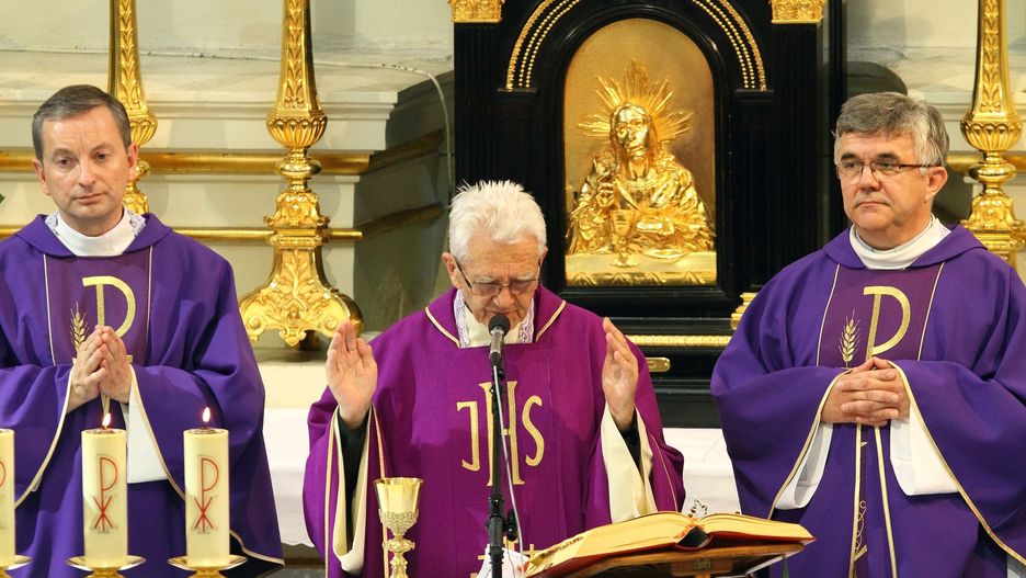 Ks. Adam Boniecki, pogrzeb Andrzeja Łapickiego, 2012 r.