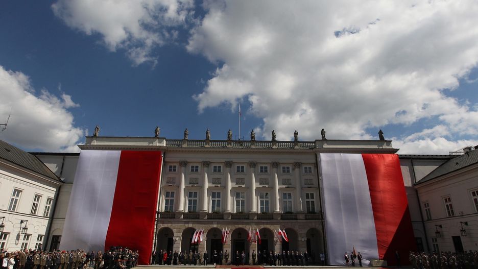 Prezydent Polski jako jedyny w Europie nie ma swojego symbolu