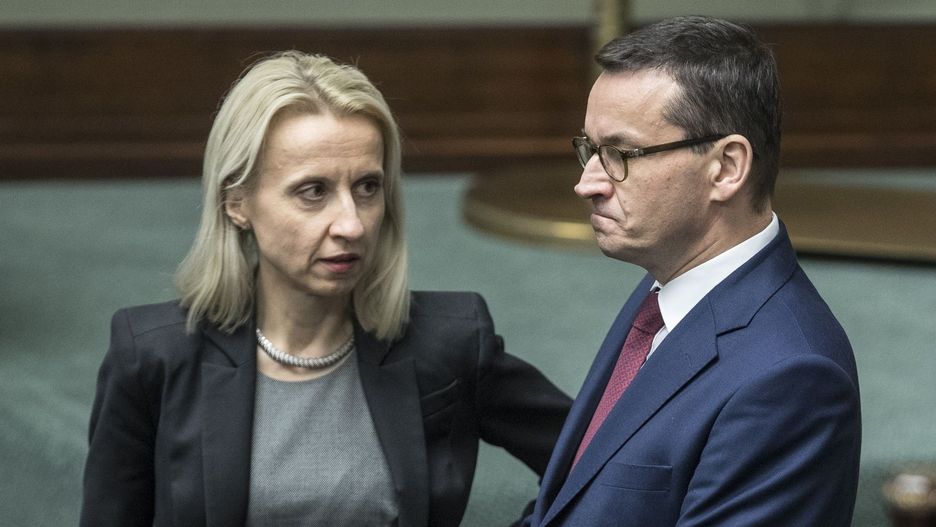 Minister Finansów Teresa Czerwińska i premier Mateusz Morawiecki w Sejmie