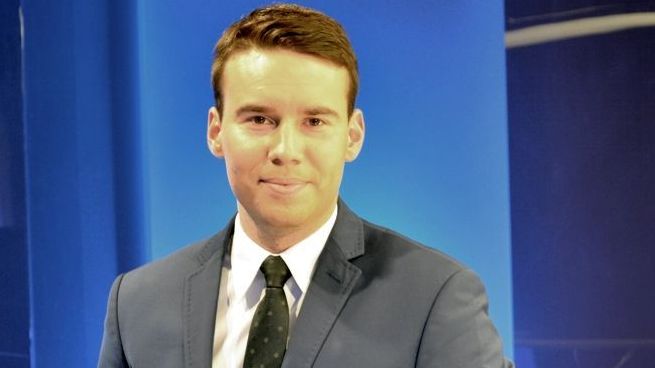Maciej Sawicki jest reporterem "Wiadomości".
