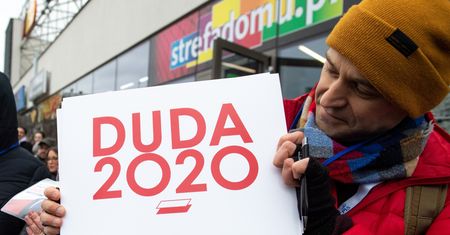 Wybory prezydenckie 2020. Wolontariusz zaatakowany w Warszawie