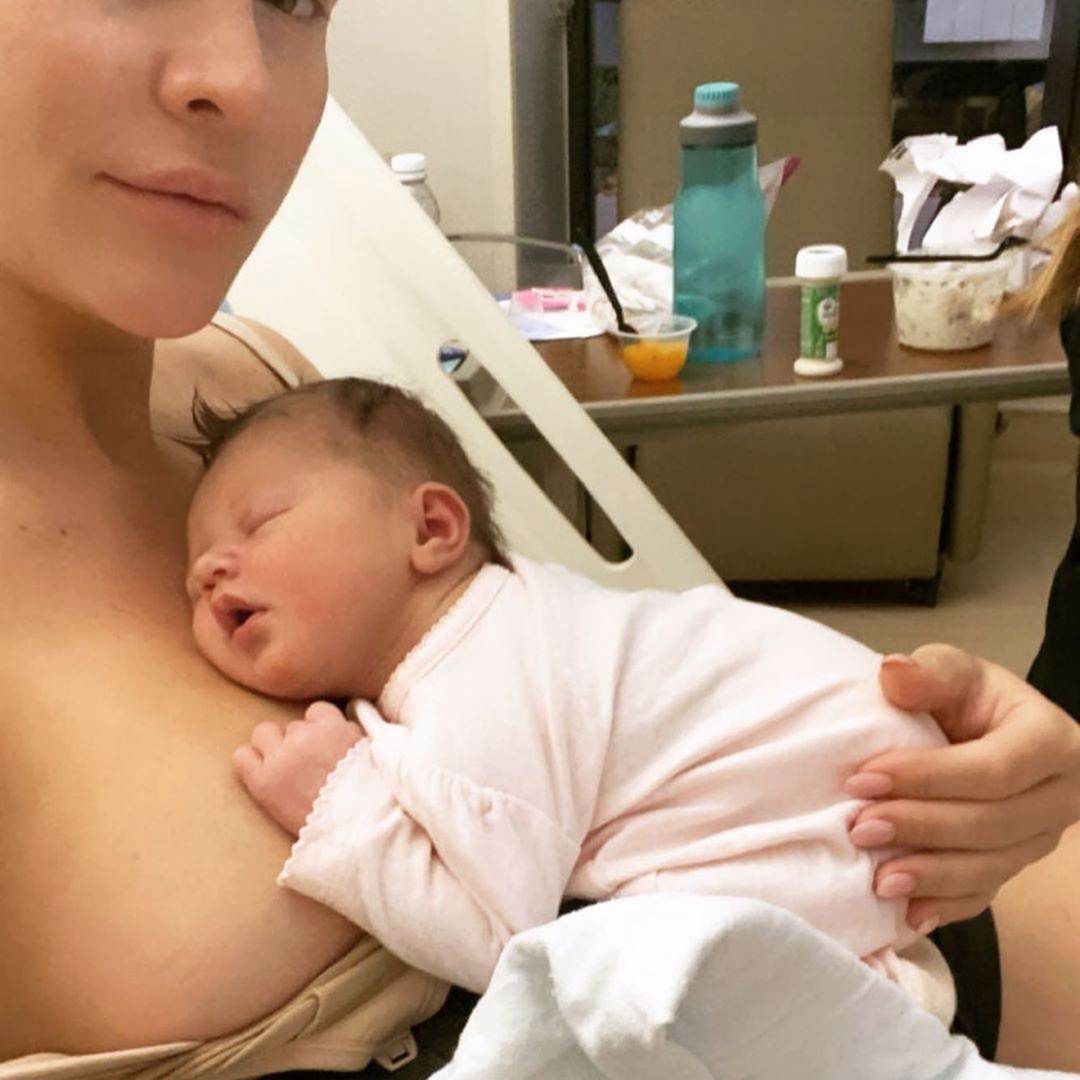 Joanna Krupa pokazała nowe zdjęcie córeczki. Edyta Górniak reaguje