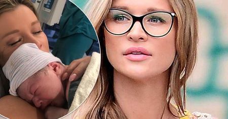 Joanna Krupa z córką są już w domu! Gwiazda pokazała pierwsze zdjęcie Ashy z babcią. Co za uroczy widok