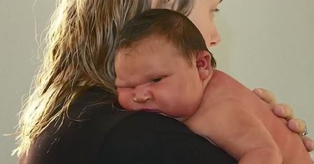 Dziecko ważyło 6 kilogramów. Gigantyczny noworodek to wcześniak