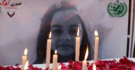 Szok po zgwałceniu i śmierci 6-latki. Urzędnicy proponują publicznie zabijać pedofili
