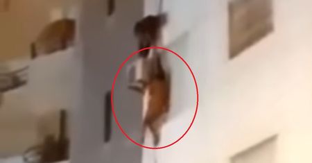 Dziecko było uwięzione w ogniu. Heroiczny czyn kobiety