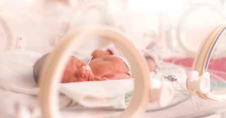 Podała noworodkowi morfinę. Denerwował ją płacz dziecka