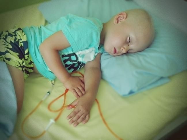 3-latek walczy ze złośliwym nowotworem mózgu. Potrzebuje 80 tys. zł na leczenie