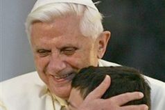 Dzieci spotkały się z Benedyktem XVI