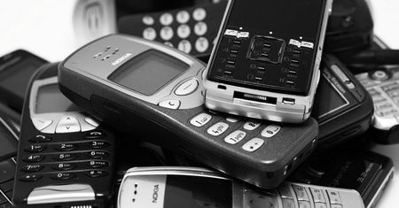 Komórki w Polsce. Od 1G do LTE Advanced