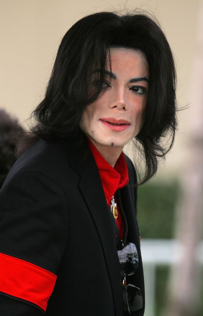 Michael Jackson molestował ich setki razy. Ofiary zdradziły szczegóły