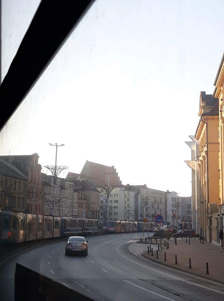 Korek tramwajowy powstał również około godziny 15:00 w centrum. 