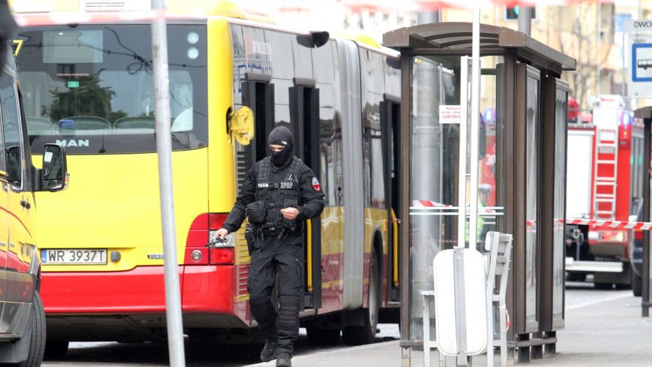 Trzy lata temu student wniósł do autobusu we Wrocławiu bombę w paczce. - Dlatego tak się boimy tej akcji - mówią kierowcy z MPK