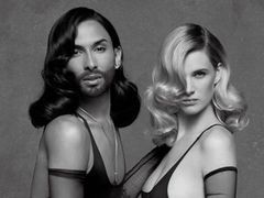 Conchita Wurst w bieliźnie dla Karla Lagerfelda