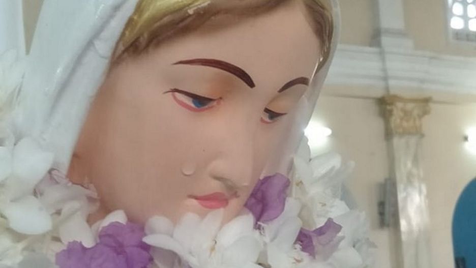 Mieszkańcy miasta Ja-Ela na Sri Lance wierzą, że w kościele wydarzył się cud