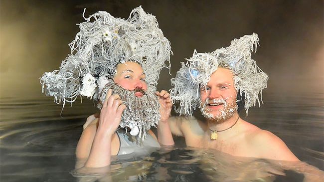 Gorące źródła cieszą się sporą popularnością wśród okolicznych mieszkańców