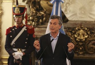 "Czarny poniedziałek" w Argentynie. Największe spadki od 18 lat