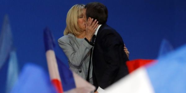 Emmanuel Macron i jego żona Brigitte 