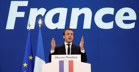 Poznajcie nowego prezydenta Francji. Kim jest Emmanuel Macron?