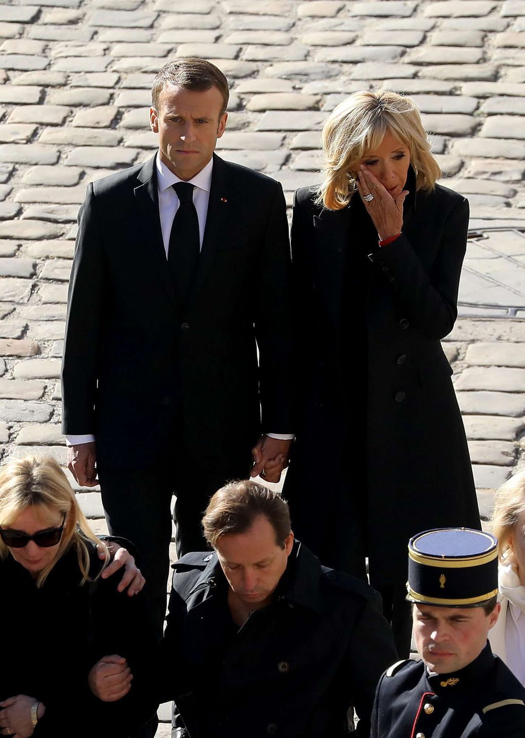 Brigitte Macron zalana łzami na pogrzebie Charles'a Aznavoura