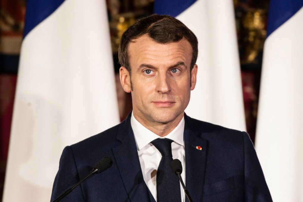 Francja. Emmanuel Macron przedłuża ograniczenia związane z koronawirusem do 11 maja.