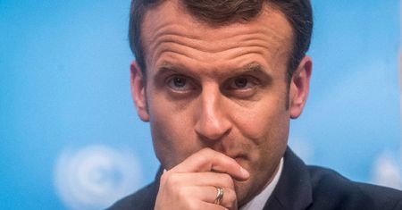 Macron naraził się branży porno. W szczytnym celu planuje cenzurę