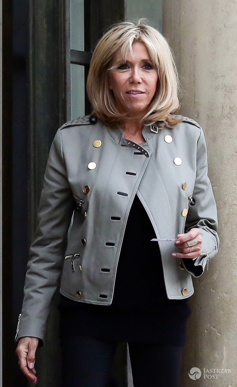 Stylizacja Brigitte Macron na spotkaniu z Bono