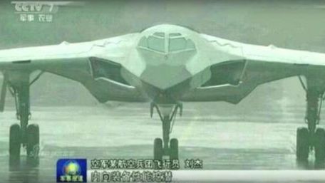 Chiński bombowiec "stealth" jednak tak nie wygląda