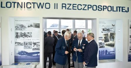 Spotkanie 300 weteranów i seniorów lotnictwa