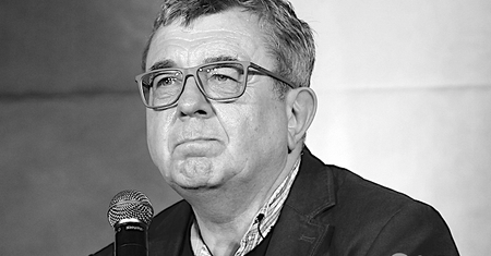 Pogrzeb Grzegorza Miecugowa. Gdzie i kiedy dostanie pożegnany dziennikarz TVN? Znamy szczegóły