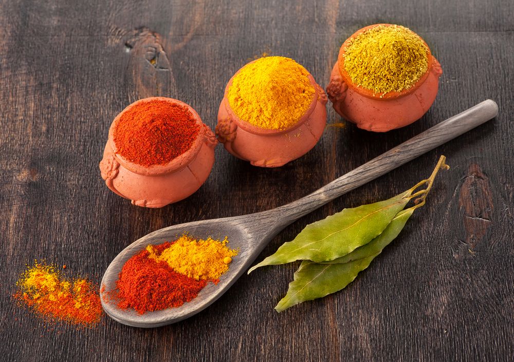 Curry to zarówno mieszanka przypraw, jak i rodzaj dania rodem z kuchni orientalnej