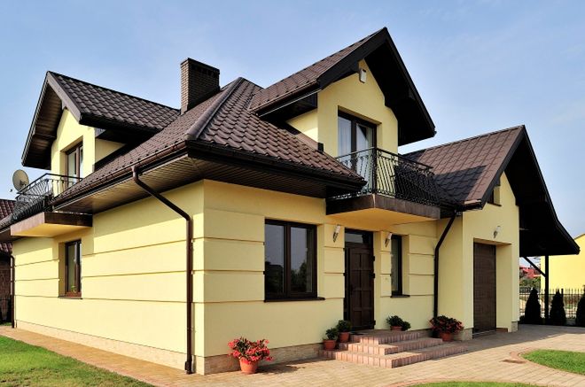 Podbitka dachowa: estetyczne wykończenie okapu