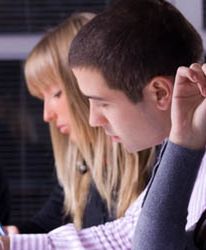 Ministerstwo zabierze chałtury wykładowcom