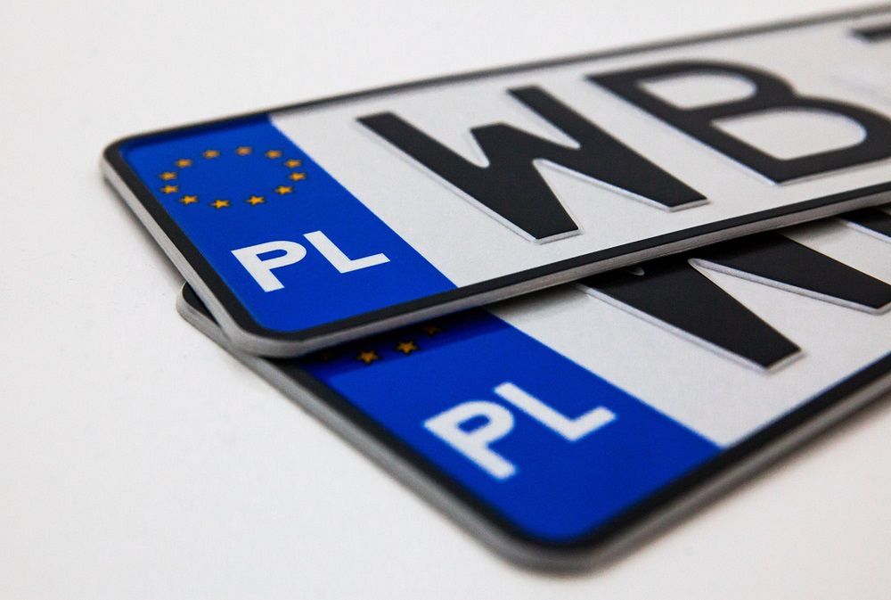 Tablice rejestracyjne. Rozpoznasz, skąd przyjechał kierowca?