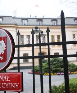 Na konferencję z premierem wpuszczono tylko media publiczne. Jest tłumaczenie