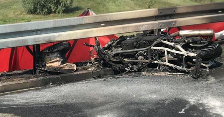 Ostrów Wielkopolski. Tragiczny wypadek, spłonął motocyklista