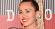 Miley Cyrus znowu szokuje. Gwiazda Disneya rozebrała się dla słynnego fotografa