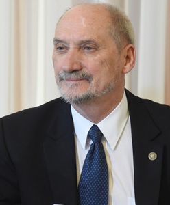 "Liczyłem się z tym, że ktoś mnie zastrzeli". Piątek opowiada, co działo się tuż po publikacji książki o Macierewiczu